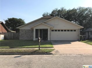 403 Roanoke Dr, Victoria, TX 77904