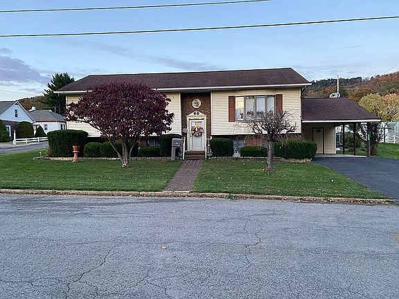 2nd image of 208 Central Ave