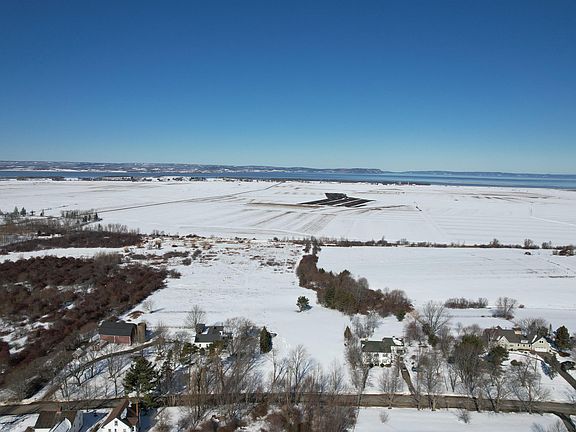 4th image of Old Post Rd