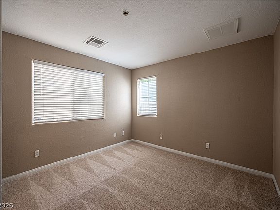 3rd image of 8940 Jennifer Anne Ave