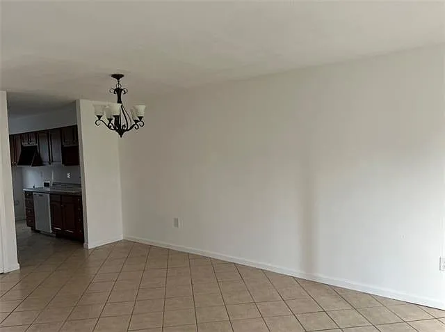 Building Photo - 203 Maryland Dr #B