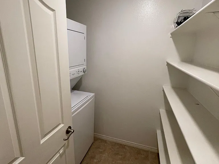 4071 Grand Fir Ln #2 — Photo 6