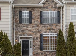 824 Linfield Ter NE, Leesburg, VA 20176