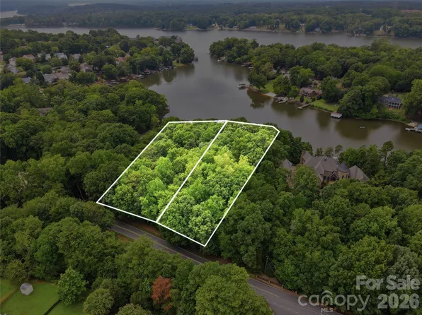 9704 Windygap Rd, Charlotte, NC 28278