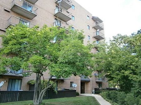 1st image of 5950 Lake Bluff Dr Unit 601