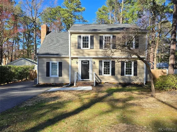 10656 Savoy Rd, North Chesterfield, VA 23235