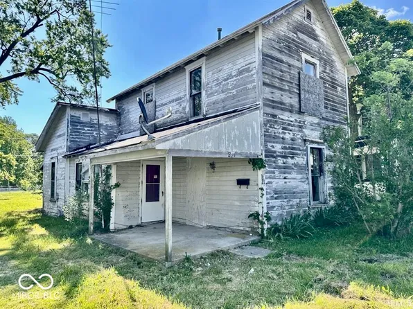 233 S Miller Ave, Albany, IN 47320