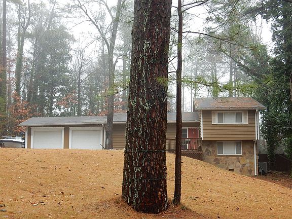 2nd image of 6251 Vernon Woods Dr