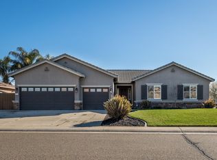 917 Norbury Way, Galt, CA 95632