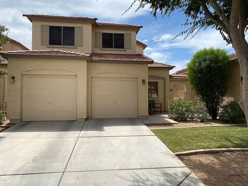 1st image of 924 S Balboa Dr