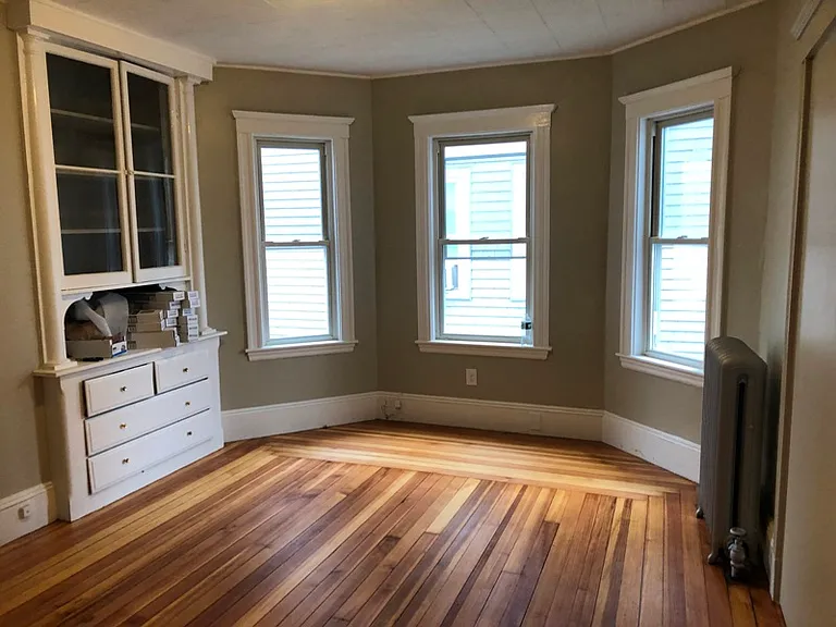 329 Malden St #1 — Photo 4
