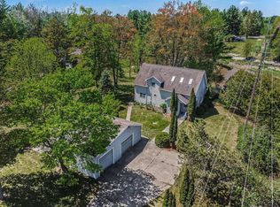 1019 Siesta Dr, Gladwin, MI 48624