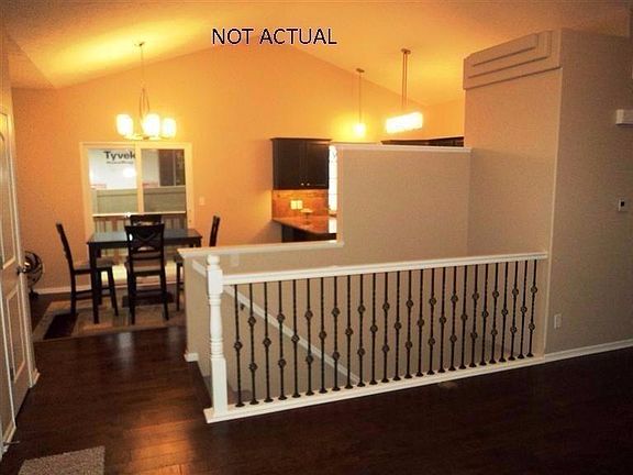 4th image of 7948 Hacienda Dr