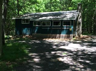 135 Sassafras Rd, Albrightsville, PA 18210