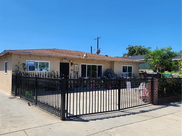 12432 222nd St, Hawaiian Gardens, CA 90716