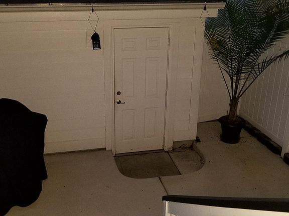 3rd image of 16910 Summers Walk Blvd