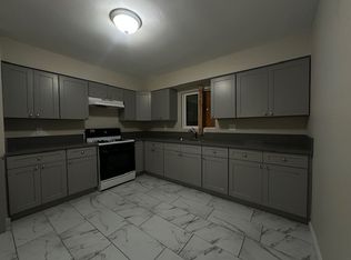 1512 Flower St #D, Bakersfield, CA 93305