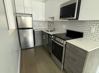 12 Peterborough St #20, Boston, MA 02215