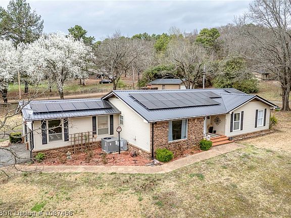 3rd image of 6323 Lock And Dam Rd