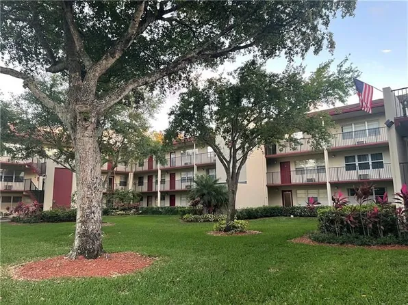 13350 SW 1st St APT 112P, Pembroke Pines, FL 33027