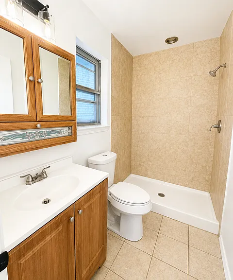 1007 S 29th St — Photo 5