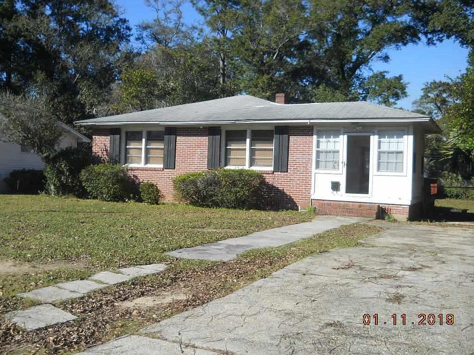 1st image of 1606 E Fisher St