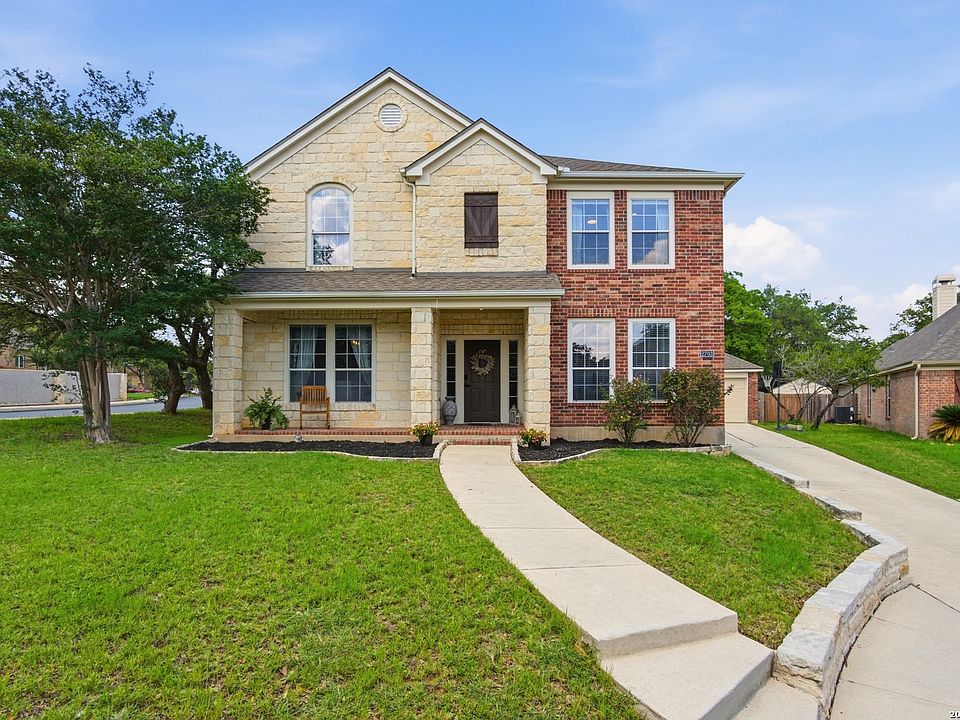 1st image of 2703 Lilac Ct