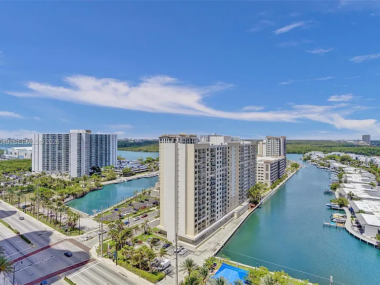 16001 Collins Ave #1604-fl 331 — Photo 28