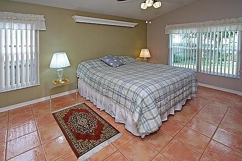 5th image of 899 Brightview Dr