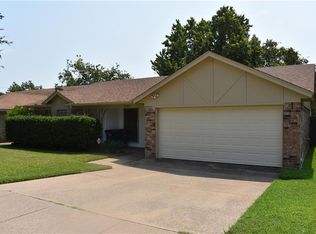 7440 Sandywoods Ct, Fort Worth, TX 76112