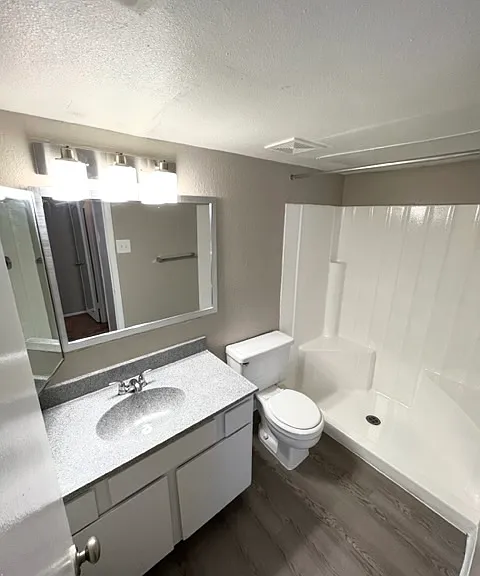 La Estancia Apartments — Photo 52