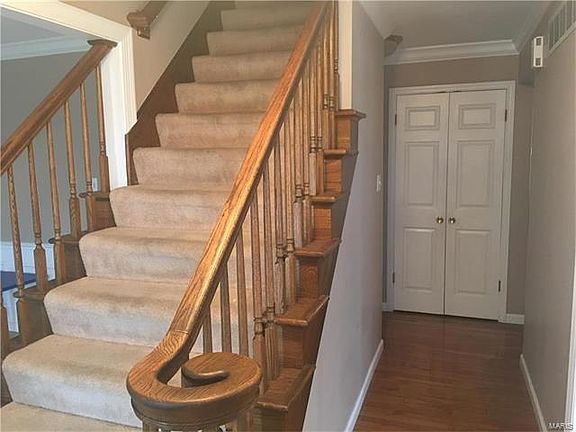 4th image of 3620 Avenue De Paris Dr