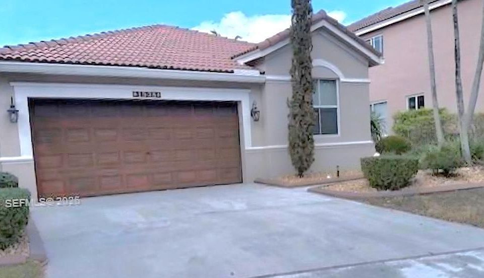 1st image of 1538 Winterberry Ln