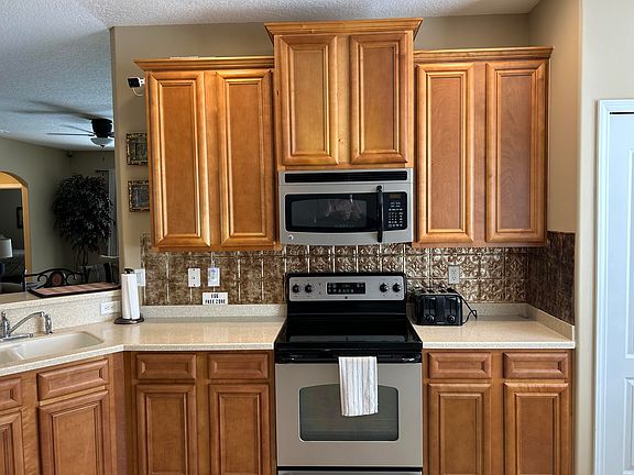 3rd image of 649 Remington Green Dr SE