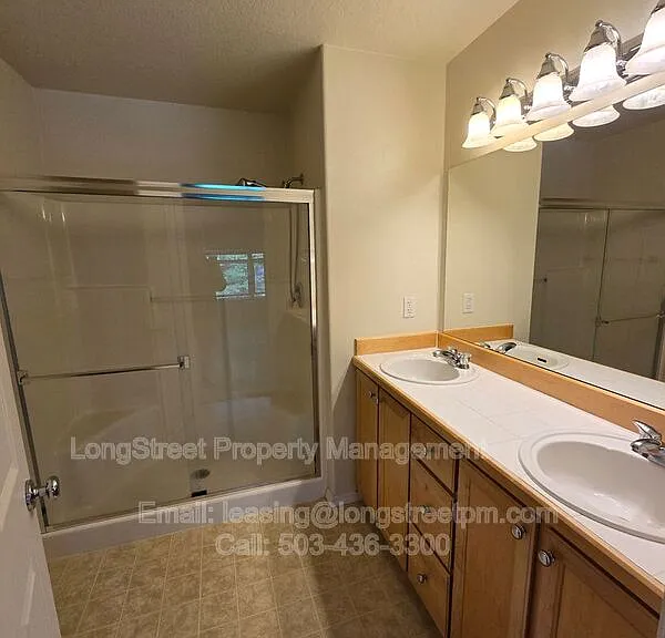3008 NW Morning Glory Dr — Photo 11