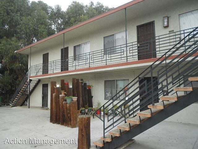 2nd image of 968 N Loma Vista Dr APT 10