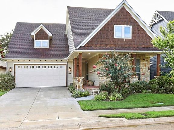 2nd image of 566 Village Way