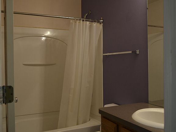 2nd image of 26648 Kirkway Cir