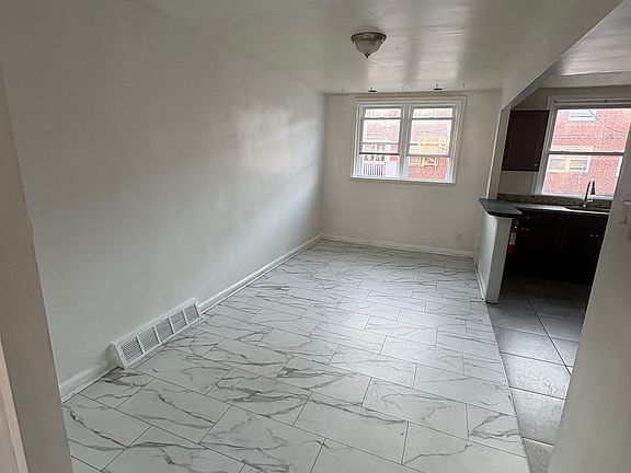 4th image of 6612 Eastwood St