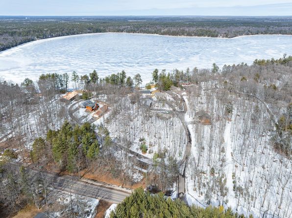 8250 Maplewood Ln #16, Eagle River, WI 54521