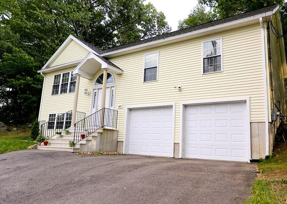 1st image of 408 Sunderland Rd