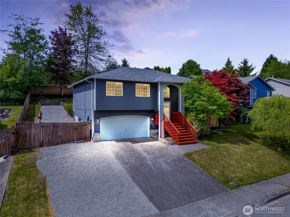 3208 Lake Drive, Lake Stevens, WA 98258