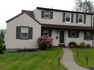 25 Prospect St, Elmsford, NY 10523