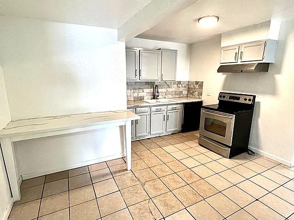 2nd image of 2111 Rosemead Dr #1