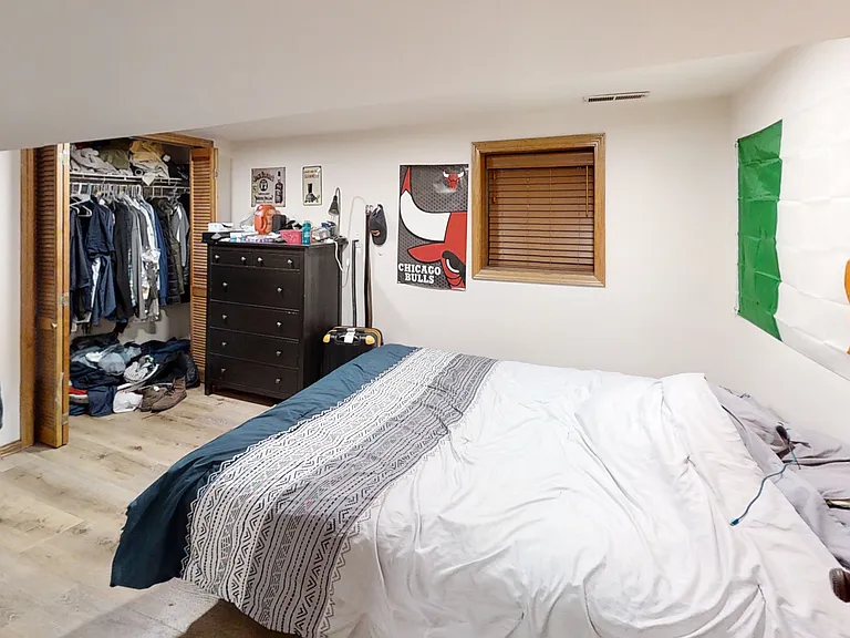1224 W Eddy St #1 — Photo 10