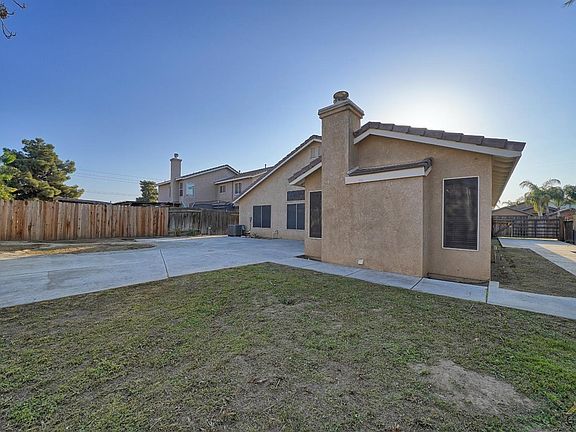 2nd image of 6420 Green Garden Dr