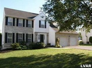 975 Merrivale Rd, Bethlehem, PA 18017