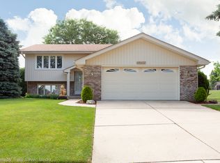 15427 Paddock Ln, Homer Glen, IL 60491