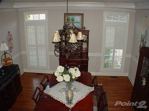 Formal Dining