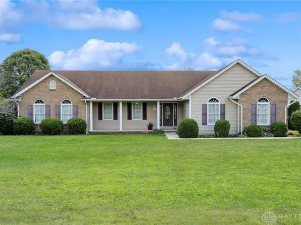 741 Leslie Dr, Wilmington, OH 45177